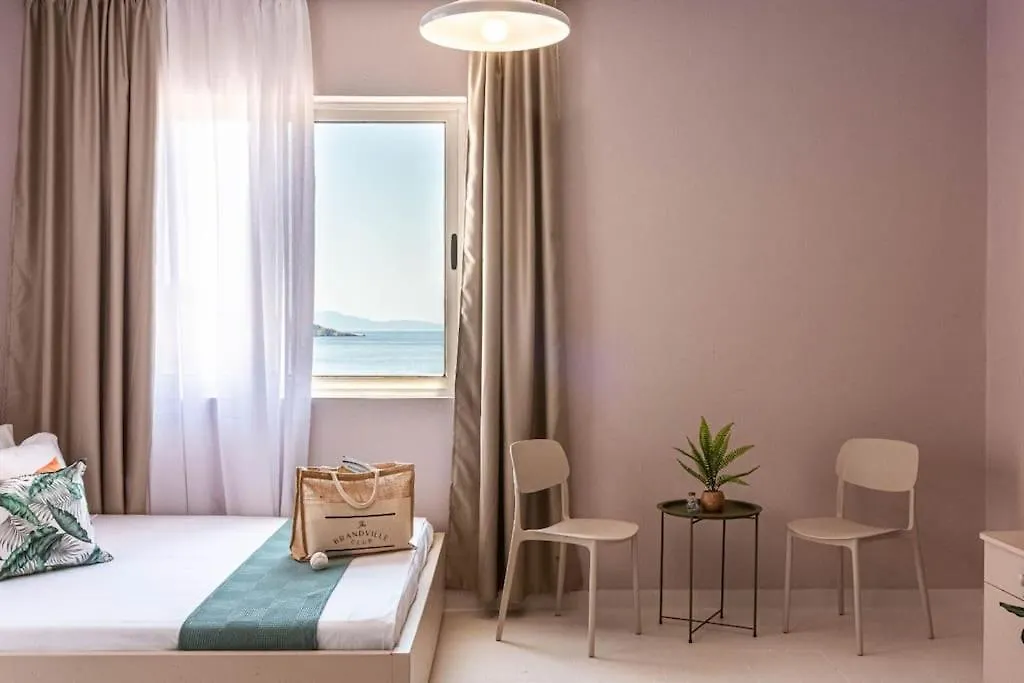Apartmán Himara City 14 - Central & Beach Access